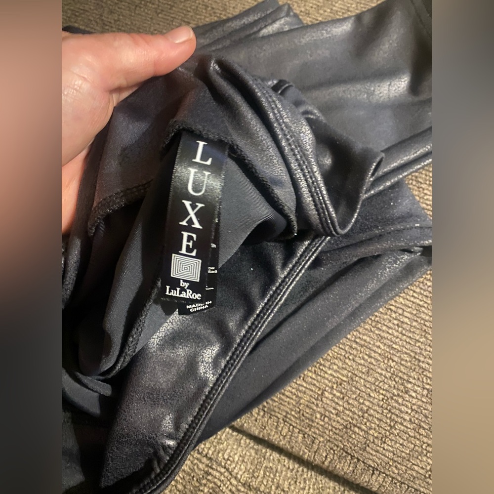 Faux leather leggings